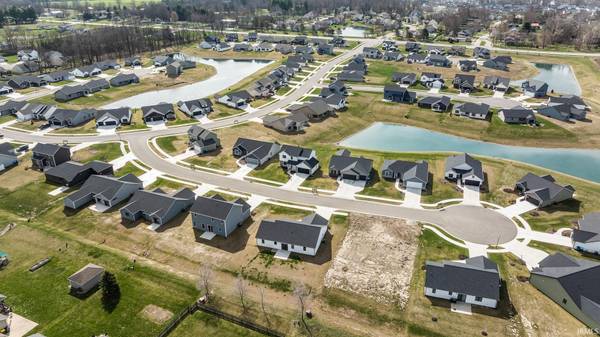 1436 Marsh Deer RUN, Huntertown, IN 46748