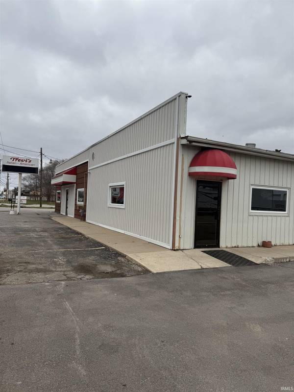 512 Lincolnway HWY, Osceola, IN 46561