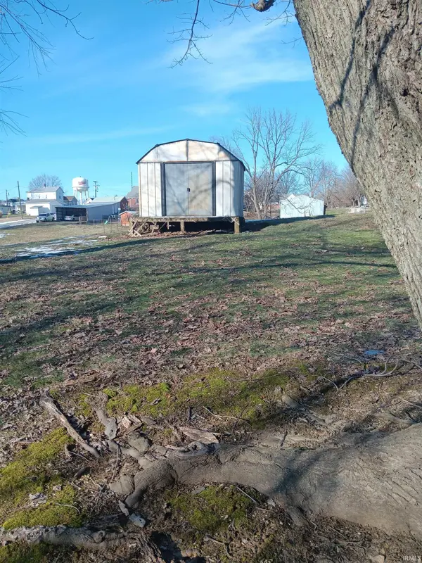 104 Indiana ST, Holland, IN 47541