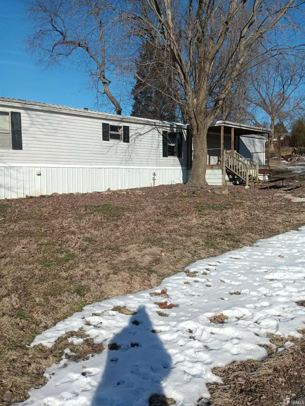104 Indiana ST, Holland, IN 47541