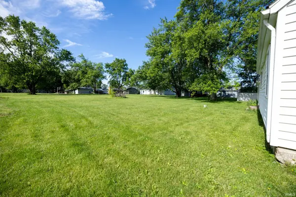 6405 W Bethel AVE, Muncie, IN 47304