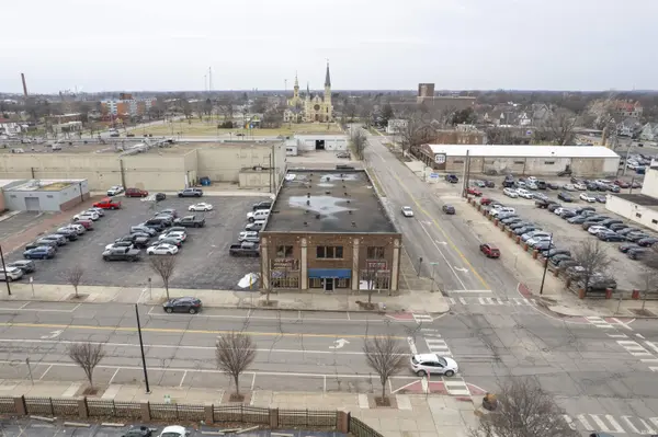 301 S Lafayette ST, South Bend, IN 46601