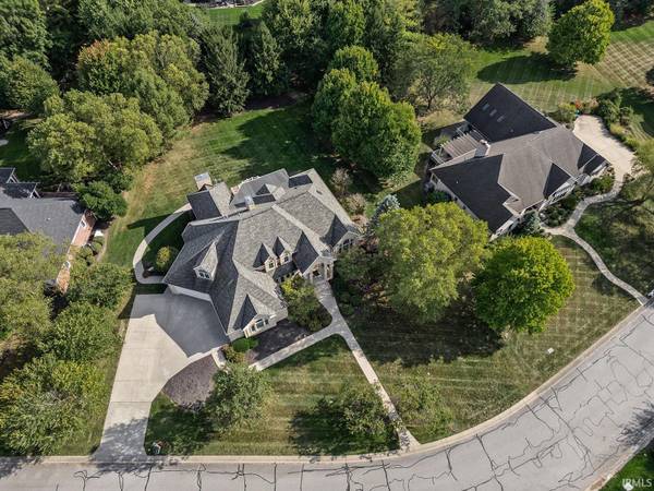 3913 Sunnycroft PL, West Lafayette, IN 47906-8817