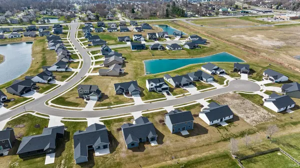 1414 Marsh Deer RUN, Huntertown, IN 46748