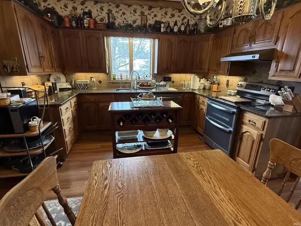 356 N Jefferson ST, Berne, IN 46711