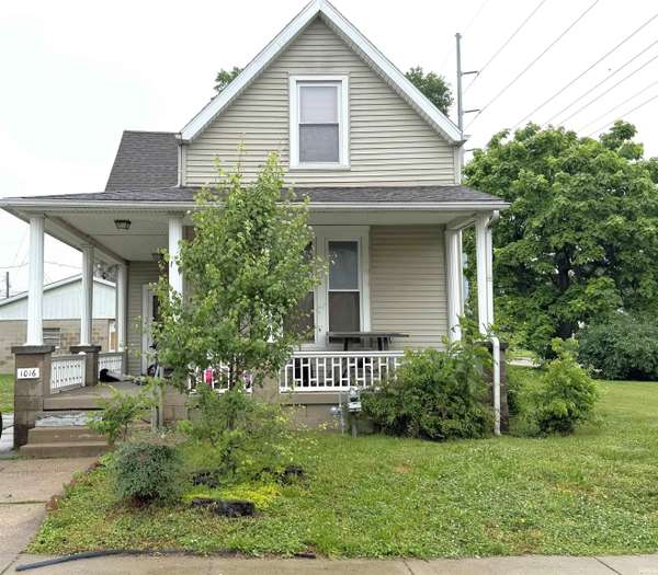 1016 Henning AVE, Evansville, IN 47714