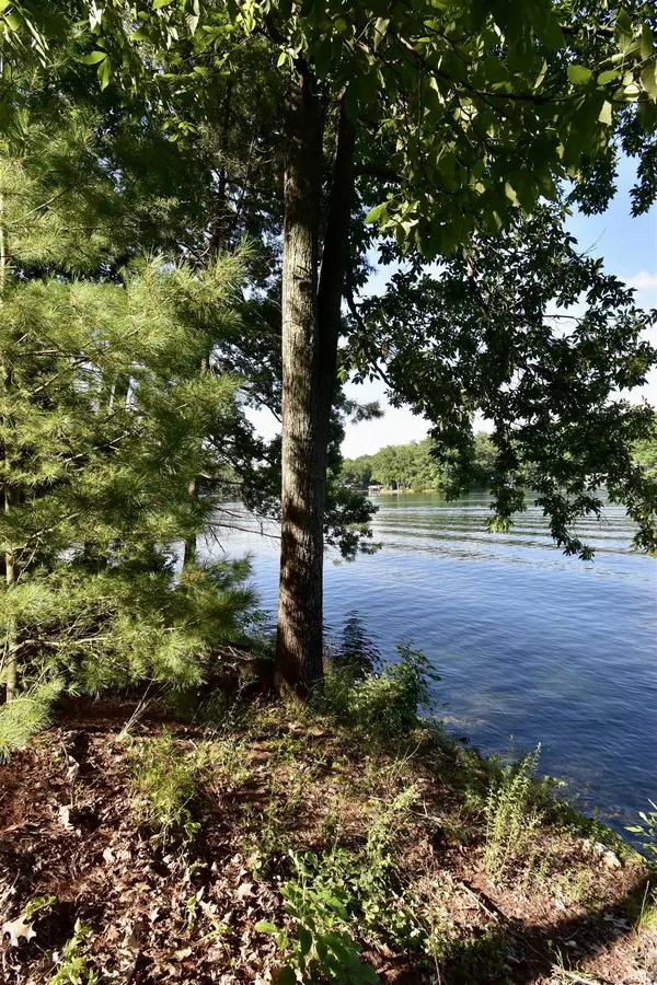 18-19 Halibut DR, Nineveh, IN 46164