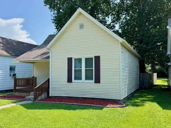 608 S Stormont ST, Princeton, IN 47670