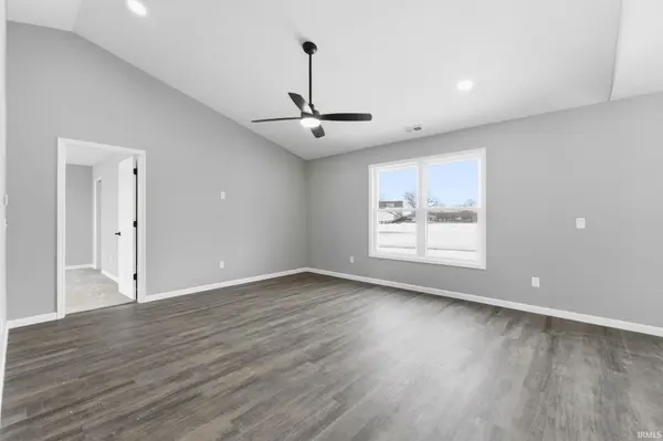 818 Gullet AVE, Garrett, IN 46738