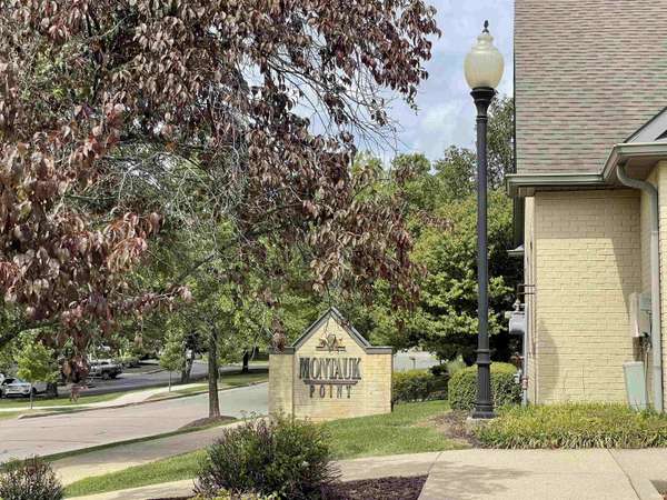 451 S Park Ridge RD #102, Bloomington, IN 47401