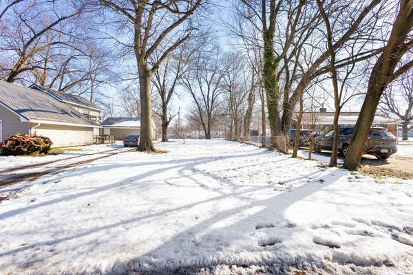 1236 Waurika ST, Elkhart, IN 46516
