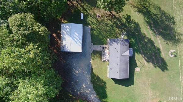 605 S County Road 350 East ***, Connersville, IN 47331-9170