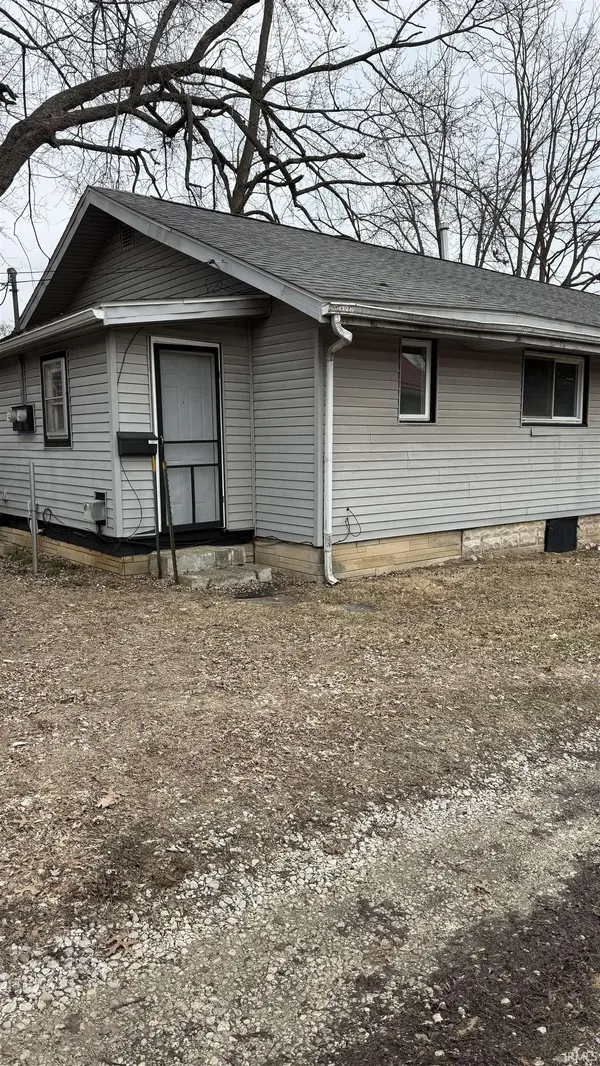 1106 S Madison ST, Bloomington, IN 47403