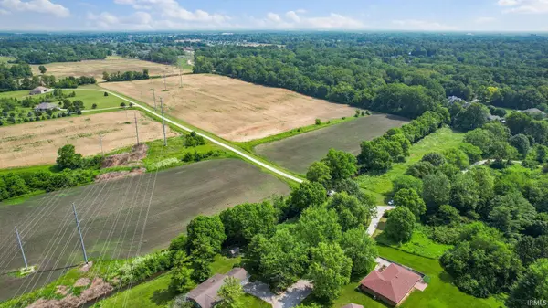 6000 W Hellis DR, Muncie, IN 47304