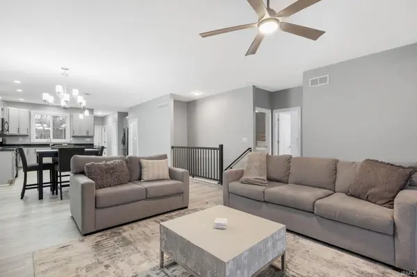 3331 Blarney DR, South Bend, IN 46628-0004