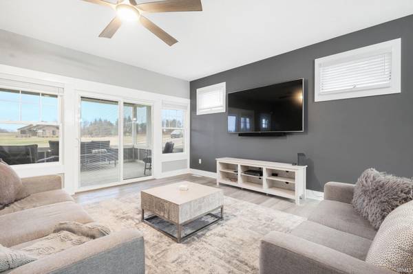 3331 Blarney DR, South Bend, IN 46628-0004