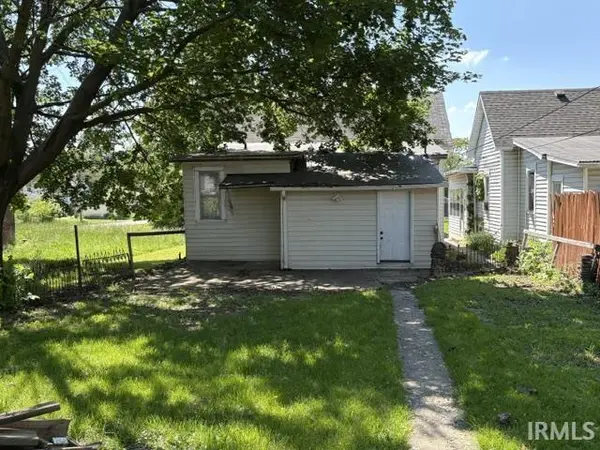430 S Proud ST, Muncie, IN 47305-2271