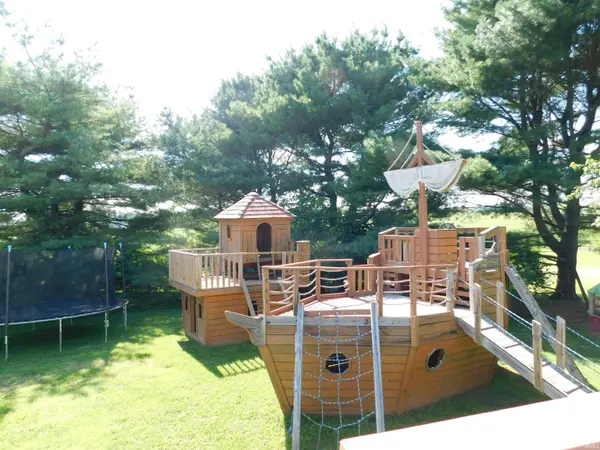 1706 E Lewellen RD, Salem, IN 47167-7201