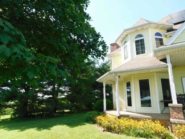 1706 E Lewellen RD, Salem, IN 47167-7201
