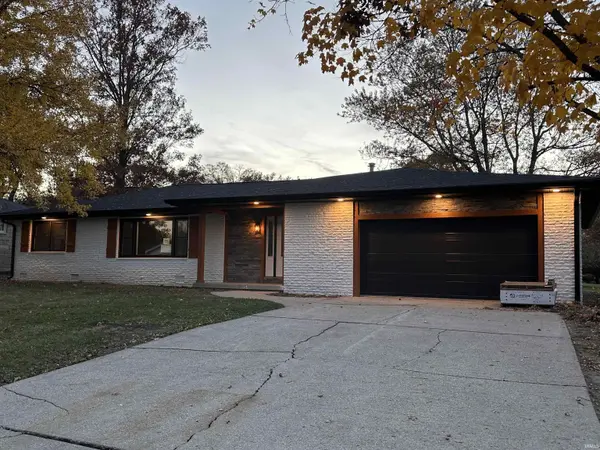 1305 N Greenbriar RD, Muncie, IN 47304-2936