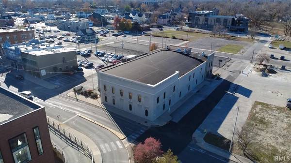 225 N High ST, Muncie, IN 47305
