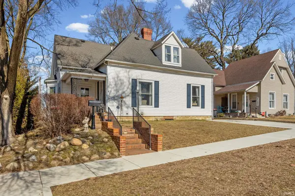 504 E Pike ST, Attica, IN 47918-1524
