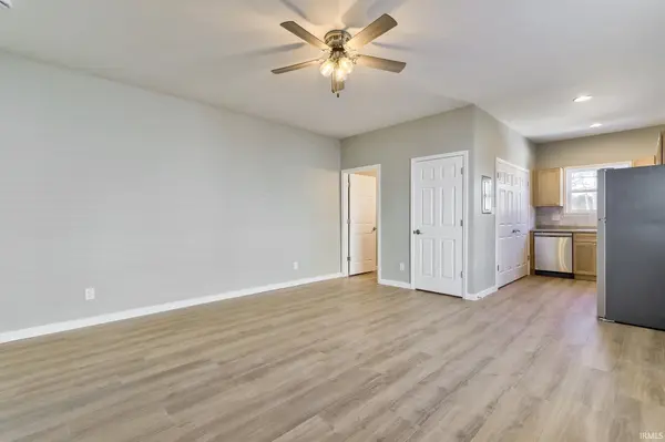 1207 Culver DR, Evansville, IN 47713-1443