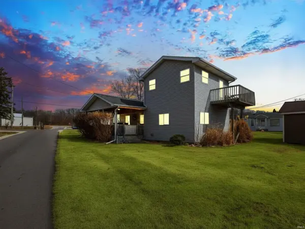 11846 W Lookout DR, Monticello, IN 47960