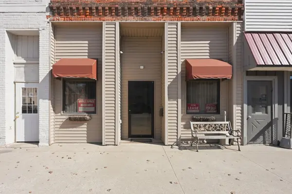 203 S Detroit ST, Lagrange, IN 46761-1807