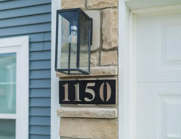 1150 W Rangeview CIR, Bloomington, IN 47403
