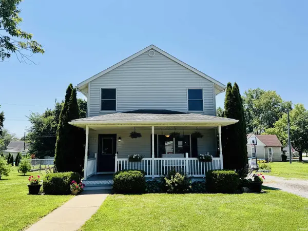 111 E South Railroad ST, Remington, IN 47977