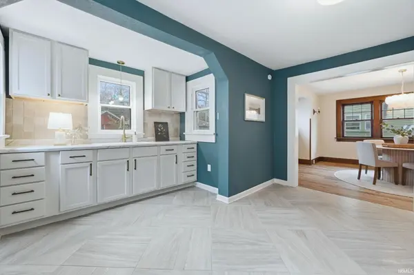 931 Woodview BLVD, Fort Wayne, IN 46806