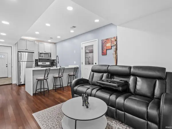 4004 Euclid AVE, East Chicago, IN 46312
