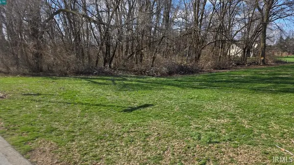 1712 Green Acres DR, Kokomo, IN 46901