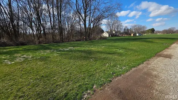 1712 Green Acres DR, Kokomo, IN 46901