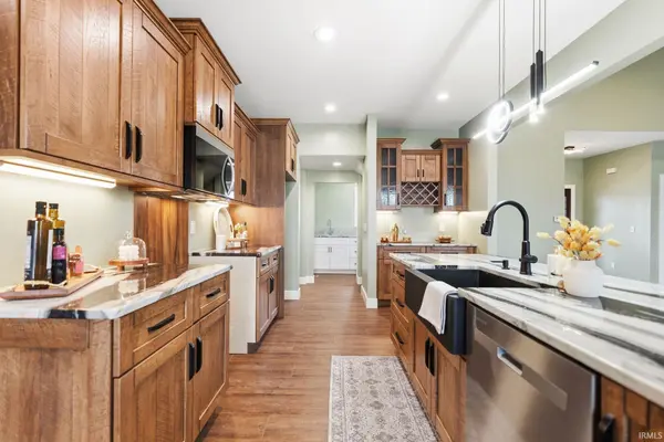 22583 Maumee Meadows DR, Woodburn, IN 46797
