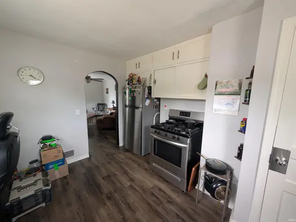 615 E McClurg ST, Frankfort, IN 46041