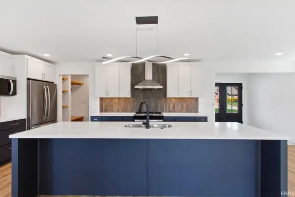 1310 Mockingbird LN, Mount Vernon, IN 47620