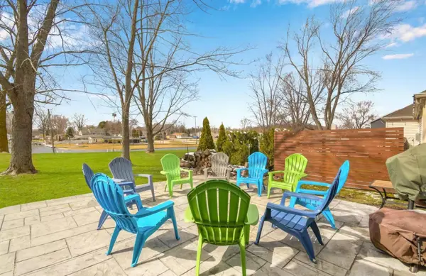 9821 N Marine Key DR, Syracuse, IN 46567-7847