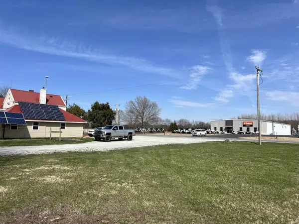 66278 US Highway 33 ***, Goshen, IN 46526