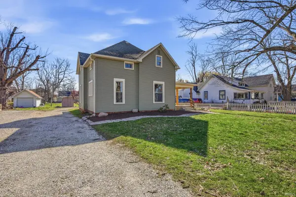 437 N Conde ST, Tipton, IN 46072-1304