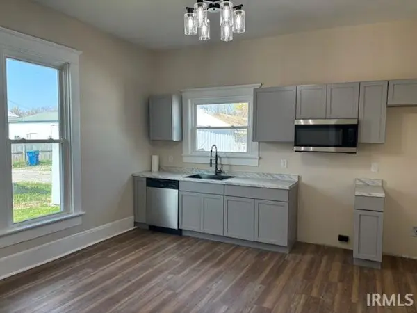 621 Walnut ST, Rockport, IN 47635