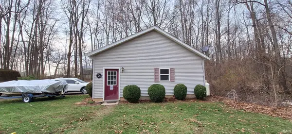 3378 E 1000 N RD, Syracuse, IN 46567