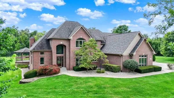 4261 W Stones Crossing RD, Greenwood, IN 46143