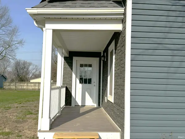 512 N Race ST, Monon, IN 47959