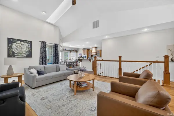 491 E Chambers PIKE, Bloomington, IN 47404-8004