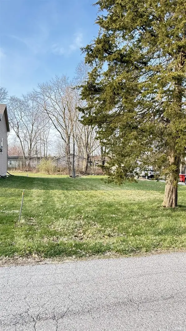 7516 W 140th PL, Cedar Lake, IN 46303