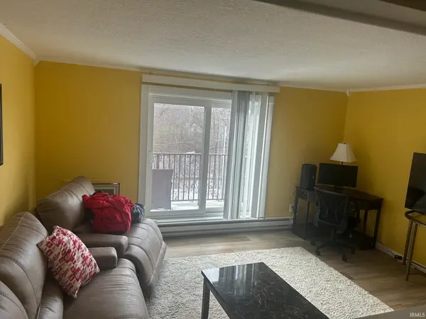 2937 Westbrook DR #A-412, Fort Wayne, IN 46805