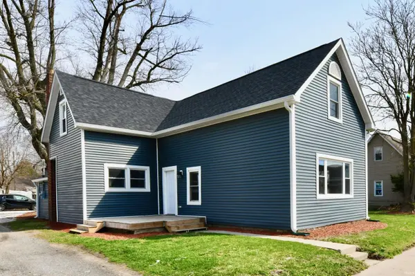 1926 Main ST, Elwood, IN 46036