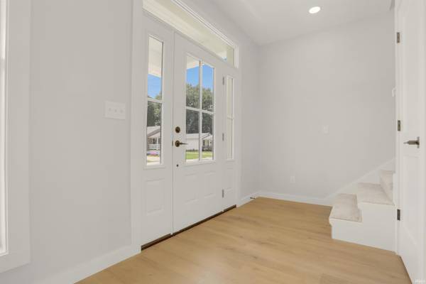 614 E Emerson ST, Princeton, IN 47670